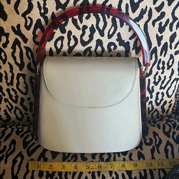 Vintage Cream Handbag with Tortoise Handle - Picture 2 of 10